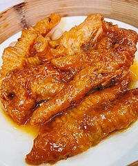 ����ϲ����������Ϊһ�����������е�Բ������