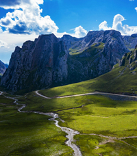 [̬]ɼѩSUVԼΡѰþɫ