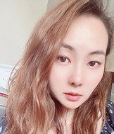 88年165CM小姐姐征婚,做艺术培训