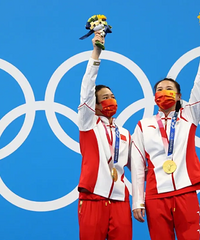 ����Ů�����ţ�����ӦԮ��