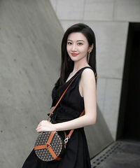 经常买这个牌子的包,可以说是真正会买的人了!