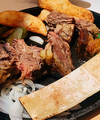 ��һ�γԶ����ˣ�ÿ���˷����������ⳬ��̫ʵ����