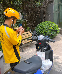 跟外卖小哥体验传说月入上万的工作