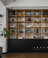 让更多自然采光进入室内,开放式展示柜也可以这么美