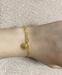 ͻȻ�Ͱ����˻ƽ����������ĺ�Ư��