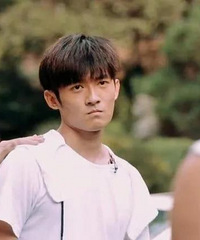 ١��ʵ��һ�꼶����ı���̫�Ͽ���