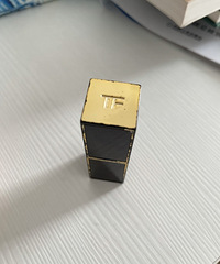 你们的TF会掉漆么?我闺蜜说我买到假货了!!!