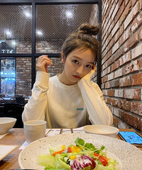 90162CM˶ʿѧŮʦ飬ϣԷѧ