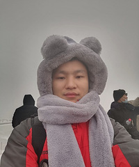 91年170CM娃儿跟她妈的小哥征婚,从事房地产中介的工作