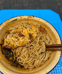 �����Ǽҿ��𱼳۶�Ҫȥ�Ե���ݣ����ڳ���̫����