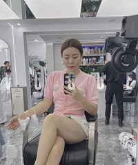 92年165CM的妹子征婚,从事个体经营