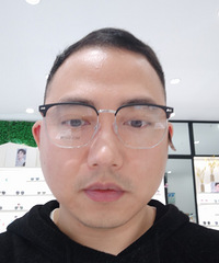 89年的公司部门主管哥子,爱好爬山自驾