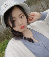 92年153CM的妹子征婚,是财务经理