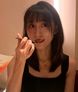 96年163CM的妹子征婚,奢侈品行业