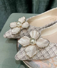 ����ĵ�һ˫��Ь�����ʸ�������