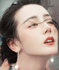 �Ȱ͵�������Ů����ﾫ��ϸ���İ�