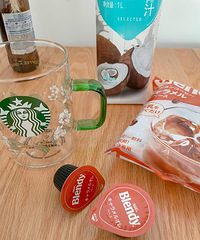 星巴克玻璃杯颜值超高,我能一天连着喝5杯