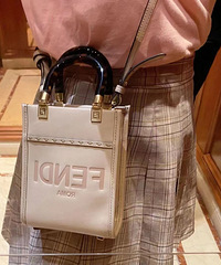 ��ȫä��ĵ�һ���������ʵ��������ϲ��