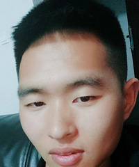 93年带个女儿的单亲爸爸征婚,从事设备维修的工作