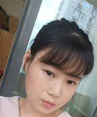 85年建筑公司的资料员小姐姐征婚,希望对方身高168及以上