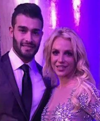 �����ݹ������飬ǧ����ֱ�ƭ�˰�