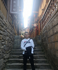 81��170CM�Ĵ�ҵ�������飬������100������