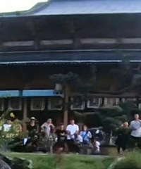 ��¶˼�¾紩�ﾵͷ���ö๤����Ա