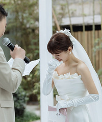 备婚一年多,拥有了梦中的婚礼。
