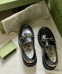 ĵһ˫ָЬGucciС۷̫