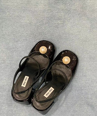 MiuMiu �¿�������Ь�������ִ���Ů��ζ