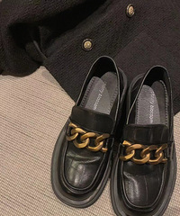 ������ϲ����һ˫Ь����ֵ�Ÿмӳ�