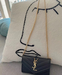 ʥ����Ǯ�����죬˲��׬��һ���ĸо�