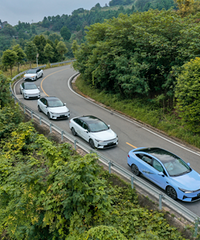 小鹏P5定义20万级智能家轿新体验