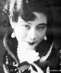 民国影后胡蝶年轻时有多时髦?30年代私服穿搭,惊艳了整个上海