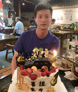 89年的UI设计师征婚,爱好球类运动
