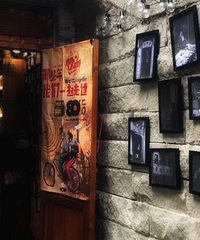 跟家人一起逛十八梯,逛的是情怀