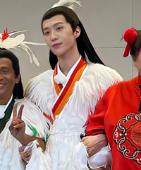 ��ةة��С����ɫ����Ц����