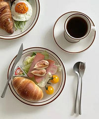 Ƽ5Ҳ;ߵ꣬ÿҶ̲סµ