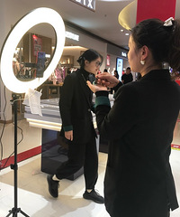 我发现一家超搭衣服的首饰店,款式多还便宜