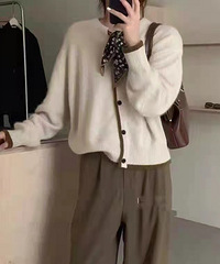 羊毛羊绒毛衣有不有要团的?还有外套,款式比较多