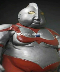 奥特曼长胖了飞不动,有人要吗?