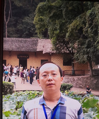 72年事业单位的高级工程师征婚,希望对方35-45岁