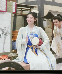 ��溵t���¾磬������ĺ�����