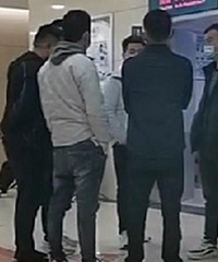 9兄弟1小时凑齐50万医疗费视频走红