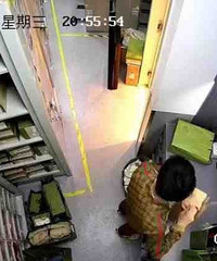有内鬼!Gucci店员用假包调包真货,居然就赚了5万多