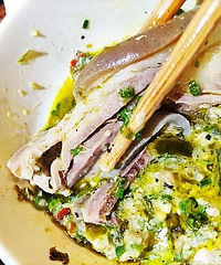 ��˵���Ǵ�ƺ�����ֺţ���С�Ե���ζ��һֱ����