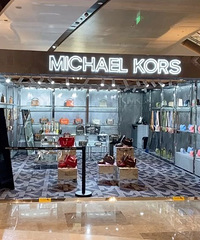 ����⻷��Ȼ��MK����ס�ڸ�����ͯЬ���������Զ��