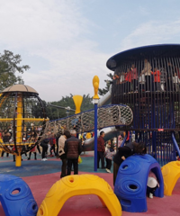 �ʺ�Ұ�ͺ����޵Ĺ�԰