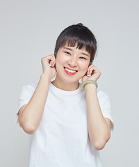 90年160CM的小姐姐征婚,希望对方月收入10000+