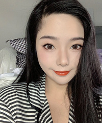 92年孩子跟我的单亲妈妈征婚,从事美业方面的工作